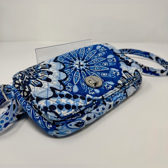 Bundle: Vera Bradley Crossbody Bag and Badgley Mischka Notebook and Pen Set - Picture 8 of 8